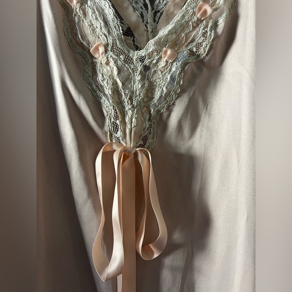 Vintage Alice Maloof Satin Nightgown Slip Dress – Pink Lace Trim Lingerie Medium - Picture 3 of 11